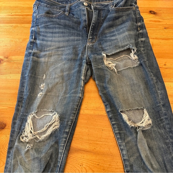 American Eagle Outfitters Super Super Stretch
Super Hi-Rise Ripped Jeggings 8 - Picture 5 of 10